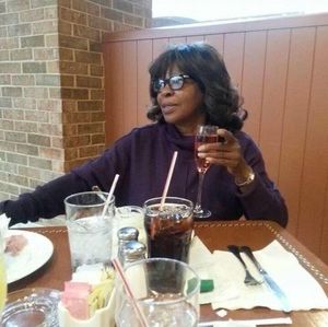 Meet your Posher, Annie